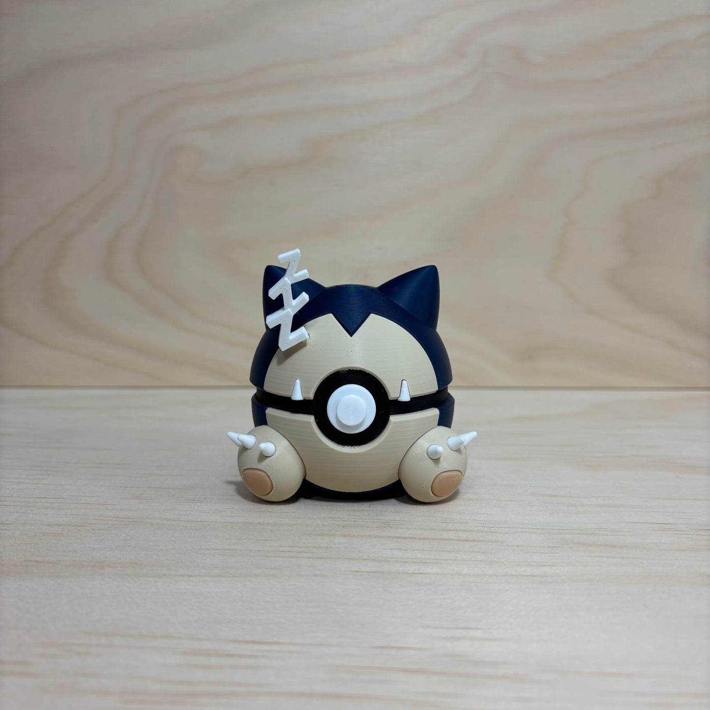 #0143 Snorlax Poké Ball